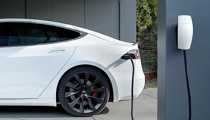 Blog: Každé štvrté nové auto je elektrické. Oplatí sa však aj vám?