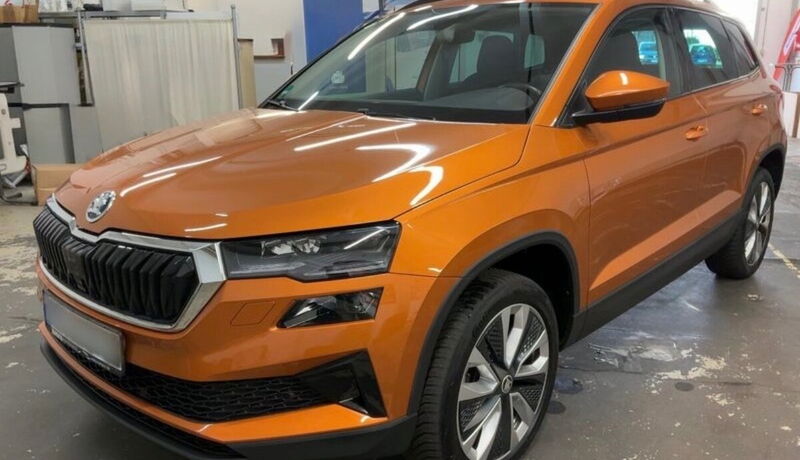 Inzerát: Škoda Karoq facelift 1,5 TSI STYLE /VIRTUAL + MATRIX/