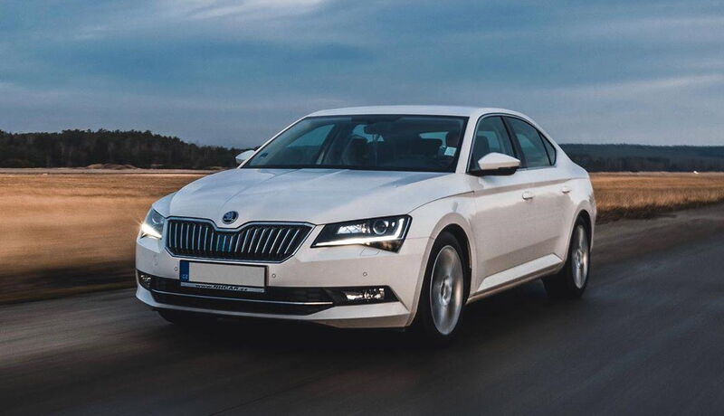 Blog: Škoda vs. Volkswagen: Súrodenecký súboj o korunu racionálnej voľby